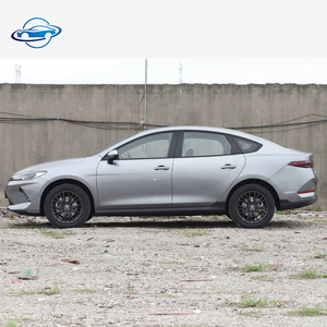 BYD Qin PLUS, une nouvelle berline compacte entièrement électrique, est en vente directement auprès du fabricant. Compatible avec <span class=keywords><strong>Uber</strong></span>. - Product Image 5