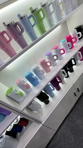 <strong>New</strong> Arrival Double Walled Christmas 16oz Stainless Steel Sublimation <strong>Beer</strong> Soda <strong>Can</strong> with Lid and <strong>Handle</strong> - Product Image 6