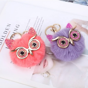 Porte-clés pour sac à main pour femme avec pendentif boule hibou à paillettes dorées, personnalisable, vente en gros, mode, pompon coloré, boule en fausse fourrure - Product Image 3