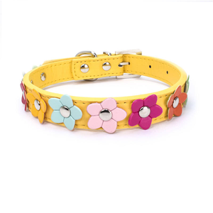 Adjustable Cute Flower Decorated PU <strong>Leather</strong> Pet <strong>Collar</strong> Durable <strong>Padded</strong> Buckle Daily Fashion Wear for Small <strong>Dogs</strong> and Cats - Product Image 1