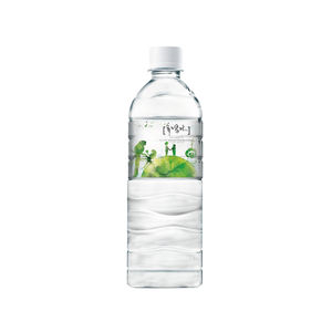 Agua Refrescante Embotellada a Granel en Envases Personalizados OEM de 450 ml para Eventos, Gimnasios y Suministro para la Industria Hotelera - Product Image 3