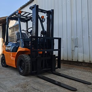 High Performance High Quality High Cost Effective Original Imported Small Toyota Used 8F 4.3 Tons Certified <b>Forklift</b> Made Japan - Product Image 3