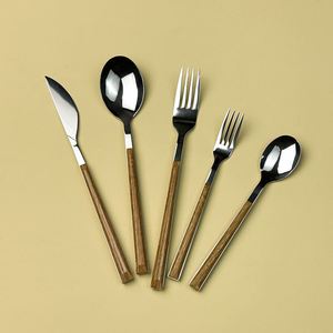 Ensemble de couverts en bois avec couteau, fourchette et cuillère à manche en bois, en acier inoxydable argenté pour restaurants - Product Image 4