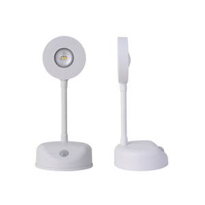 Faretto LED Ricaricabile con Sensore di Movimento, Lampada da Parete a Occhio di Gatto, Illuminazione per Quadri, Faretto Wireless LED - Product Image 1