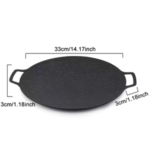 Poêle à griller BBQ de 36 cm en acier au carbone, plaque de cuisson ronde avec deux poignées, revêtement marbré pour cuisson au gaz et à induction en extérieur - Product Image 2