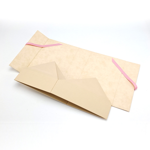 Luxury Flying Butterfly Foldable Gift <b>Box</b> Ribbon UV Foil Embossed Sponge Lining Logo Wholesale <b>Magnetic</b> Gift Boxes Paper - Product Image 3
