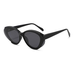 Gafas de Sol Cat Eye Unisex con Marco TR90, Protección UV400, Color Negro, para Viajes - Product Image 1