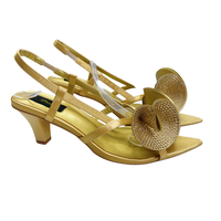 Chaussures de soirée de créateur italien avec pochette assortie pour mariages africains et occasions nuptiales, chaussures pour femmes en dentelle brodée et perles