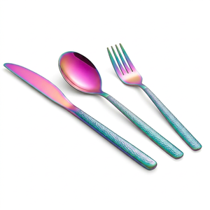 Ensemble de couverts en métal glamour avec finition irisée et poignées texturées, parfait pour les fêtes et l'usage domestique - Product Image 1