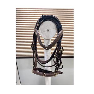 Équipement de course de chevaux de haute qualité Bride en cuir d'excellente qualité et support de jambe disponible en vrac - Product Image 1