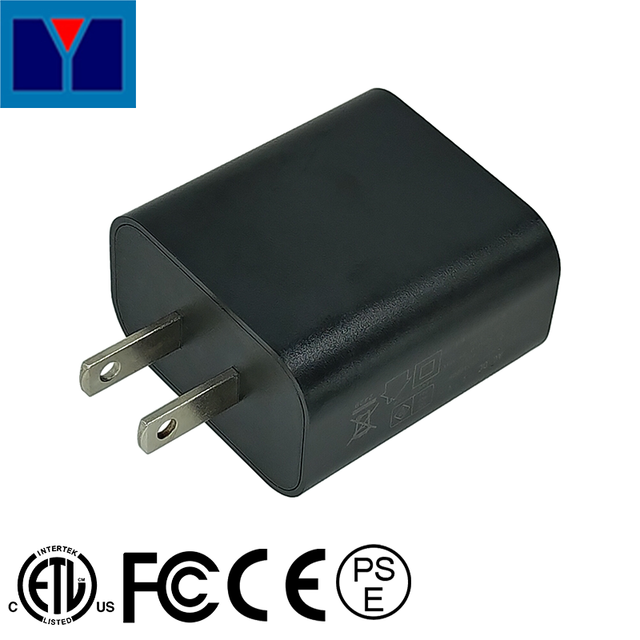 15W 20W USB AC DC Power Adapter USB-A/USB-C Type-C 5V 3A/4A Plug in PC/ABS Material Power Supply