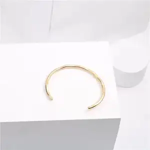 Wholesale Geometric Irregular Plain Jewelry Bangle 18k Gold Plated Open Adjustable Elegant Square Charm Handmade Cuff Bracelet