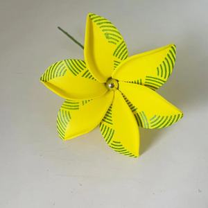Pique à cheveux en plumeria, accessoires capillaires floraux en mousse, tige unique, diadème artificiel style insulaire, diadème hibiscus polynésien, Hakus - Product Image 2