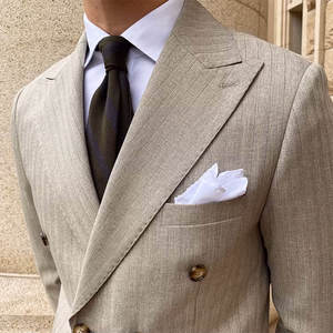Costume sur mesure pour <span class=keywords><strong>homme</strong></span>, beige à fines rayures, blazer en polyester à revers large, tenue formelle pour mariages printaniers en plein air et événements de club de campagne - Product Image 4