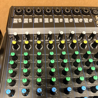 Console de mixage audio compacte professionnelle 16 canaux avec effets sonores multiples pour l'enregistrement et la scène en direct