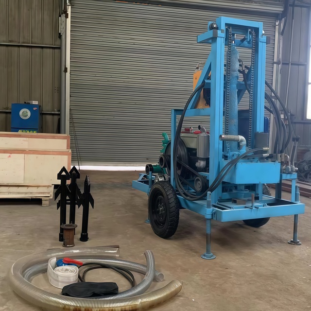 200m Small Water Well Rig High Productivity Motorized Borehole Drilling Machine with Gear Pump Bearing