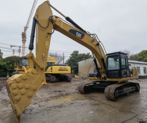 Machine à creuser d'occasion Caterpillar CAT 325D, équipement lourd, excavatrices sur chenilles CAT325D en vente - Product Image 6