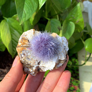 Vente en gros de boules de zéolite bohème violette de haute qualité, pierres de cristal naturelles polies, décorations uniques pour la maison et les fêtes - Product Image 1