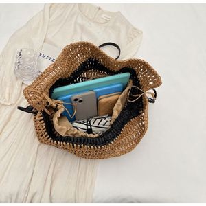 2025 Summer Draw-Bucket Sac à bandoulière Sac à dos en paille tissé à la main Nouveau style pour les personnes soucieuses de la mode - Product Image 5
