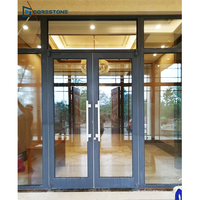 Porte pivotante moderne sur mesure en verre et alliage d'aluminium à rupture de pont thermique pour façade de magasin, extérieure, antivol, isolante thermiquement et étanche