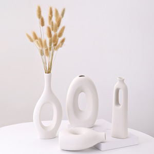 Creative Hollow Irregular Shape White Ceramic Vase With Pierced Design for Living Room Dining Table Dried <b>Flower</b> <b>Display</b> - Product Image 3
