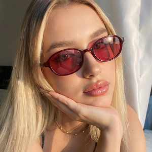 Gafas de Sol Ovaladas de Moda 2026 con Logotipo Personalizado para Hombre y Mujer, Protección UV400, Remaches, Montura Pequeña - Product Image 1