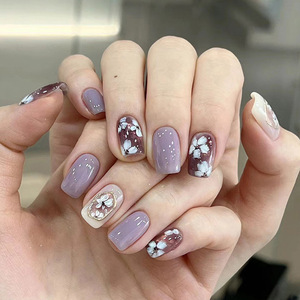 Faux ongles minimalistes courts carrés à paillettes dorées dégradées style français inversé, 24 pièces, pointes d'ongles très vendues - Product Image 6
