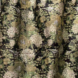 Nuevo proveedor textil <span class=keywords><strong>tela</strong></span> de brocado <span class=keywords><strong>Jacquard</strong></span> metálico de estilo europeo para vestido de abrigo de mujer - Product Image 6