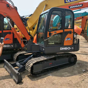 เครื่องขุด DH60ขนาดเล็กมือสอง Doosan รถขุดมือสอง DH 60 - Product Image 1
