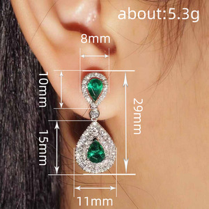 Orecchini a Goccia con Zirconi per Donne, Gioielli Eleganti Classici e Versatili - Product Image 5