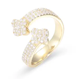 Exquisite S925 Moissanite Clover Ring Sterling Silver Sparkling Gemstone Elegant Design