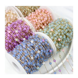 Chaîne de pierres naturelles colorées de 4 mm avec espaceurs en cuivre pour bijoux faits main DIY, vendue au mètre - Product Image 1