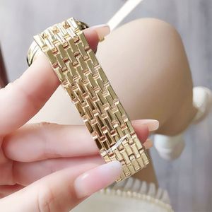Relojes económicos personalizables, diseño moderno y a la moda, relojes de acero inoxidable para mujer, relojes minimalistas de cuarzo con diamantes de moissanita. - Product Image 6