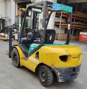 Usado para montacargas diésel Komatsu de 3T con bomba, motor y caja de cambios - Aplicación original de restaurante en Japón, 1 año de garantía - Product Image 2