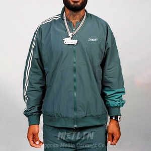 Wholesale Custom Oversized 100% Polyester Lightweight Nylon <b>Zip</b> <b>up</b> <b>Jackets</b> and Nylon Pants Jogger Set Windbreaker Tracksuit Men - Product Image 3