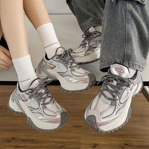 Nouvelles Chaussures de Sport à Plateforme Amortissante et à Lacets, Semelle Intermédiaire en Caoutchouc, Respirantes en Maille, Tendance pour Couples - Product Image 4