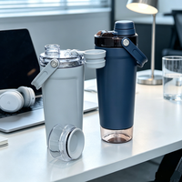 Bouteille d'eau sport haut de gamme en acier inoxydable à isolation sous vide, style tendance et cool, personnalisable, vente en gros usine pour la gym et le bureau