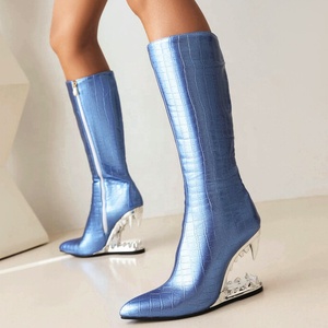 Botas altas hasta la rodilla para mujer con tacón de cuña, diseño de dientes, estampado animal, cremallera lateral y color liso - Product Image 2