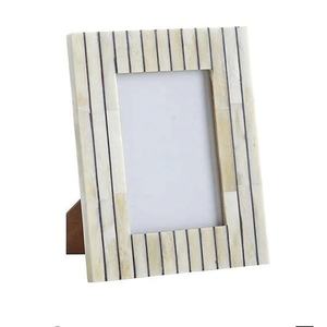 Cadre photo en os fait à la main, tailles personnalisées, fabricant et exportateur de cadres photo en incrustation d'os par Lametierartz - Product Image 6