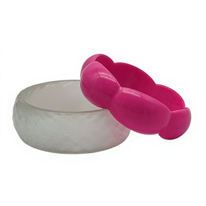 Women Colorful Vintage Lucite <b>Bangle</b> <b>Bracelet</b> Wholesale Ceramic Fine Jewelry Angel Stylish Resin <b>Bangles</b> for Craft Use for Woman - Product Image 1