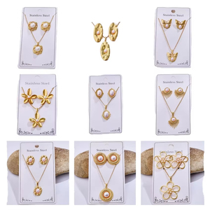 Juego <span class=keywords><strong>de</strong></span> <span class=keywords><strong>Collar</strong></span> y Aretes <span class=keywords><strong>de</strong></span> Acero Inoxidable Chapado en Oro con Perlas para Mujer TZ052, Colgante Circular Irregular con Flor y Mariposa para Regalos - Product Image 1