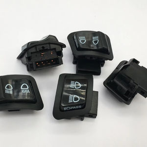 Accessoires pour motos, interrupteur de moto, interrupteur d'alimentation de phare à 4 broches adapté à la modification des accessoires Honda - Product Image 1