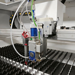 LaserMen-1390FC CNC Nouvelle découpeuse laser pour métaux et non-métaux, pour acier au carbone de 10 mm, profil en aluminium de 3 mm, acrylique de 14 mm - Product Image 4