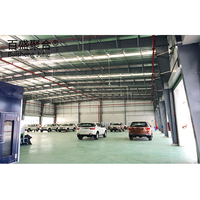 Entrepôt logistique préfabriqué en structure métallique, atelier, bâtiment industriel, bâtiment commercial, entrepôt en structure métallique