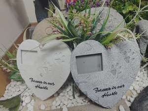 Resin Material Pet Dog Foot Print <strong>Memorial</strong> <strong>Plaque</strong> <strong>Garden</strong> Stone Gravestone With Paw Print - Product Image 5