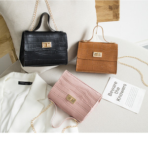 Bolsos de mujer Bolsos de lujo Precios al por mayor en el mercado chino Bolsos de señora baratos y bolsos de hombro con cadena - Product Image 3