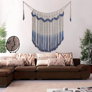 Grande tenture murale en macramé à pompons bleus, <span class=keywords><strong>tapisserie</strong></span> tissée en corde <span class=keywords><strong>de</strong></span> coton pour la décoration intérieure - Product Image 1