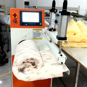 Machine automatique de roulage de coussins pour les usines de textiles domestiques - Haute efficacité et vitesse réglable avec protection de sécurité - Product Image 5