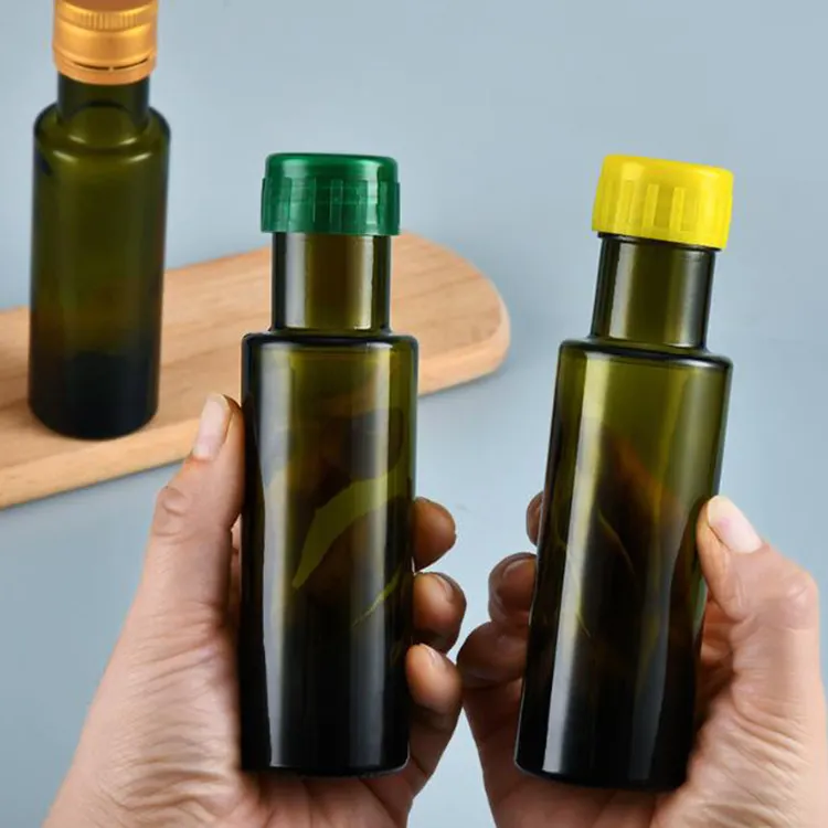 סיטונאי 100ml dorica זכוכית בקבוק 3.3 oz ירוק אמבר זכוכית זית שמן בקבוק עם pourer מכסה