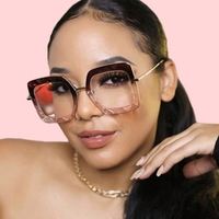 Lunettes de vue carrées tendance et à la mode pour femmes, anti-lumière bleue, pour la protection quotidienne des yeux